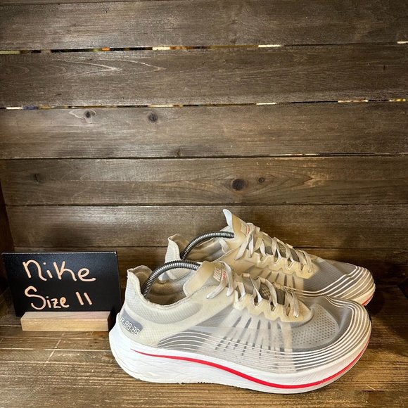 Womens Nike Zoom Fly SP White Athletic Running Comfort Shoes Sneakers Size 11 M - Picture 1 of 6